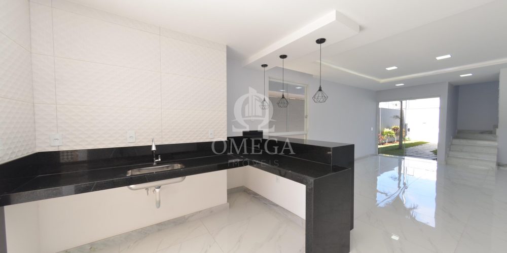 Duplex Alto Padrão - Avenida Quintino Bocaiuva - Interlagos 1 - Linhares-ES - Ômega Imóveis Imobiliária