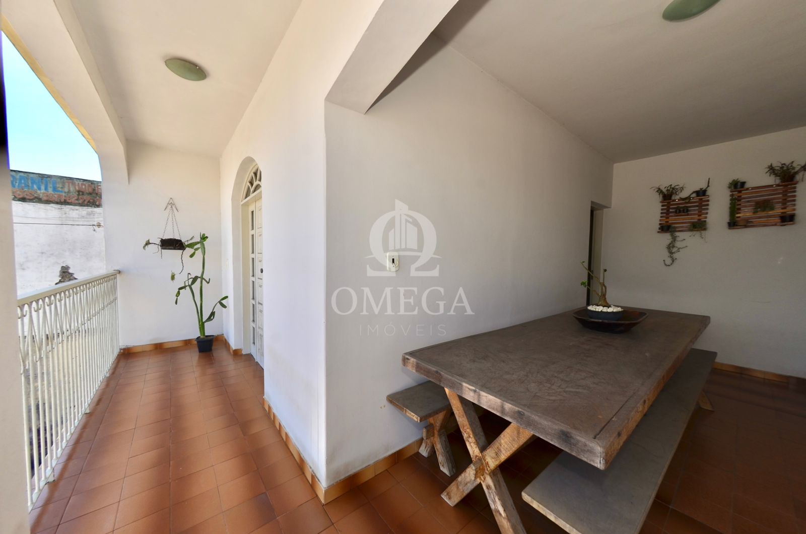 Apartamento de 4 Quartos - Avenida Alegre - Shell- Linhares-ES - Ômega Imóveis Imobiliária