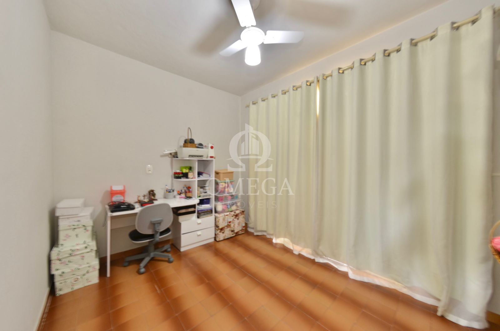 Apartamento de 4 Quartos - Avenida Alegre - Shell- Linhares-ES - Ômega Imóveis Imobiliária